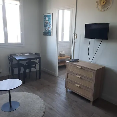 Rent 25 M2 Center, Апартаменты